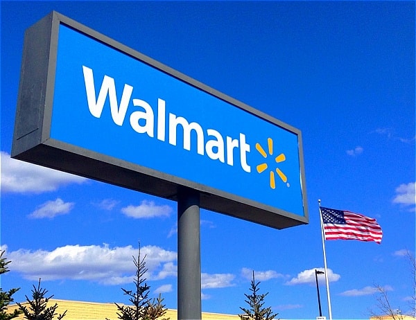 Pros and Cons of Buying Table Tennis Equipment at Walmart