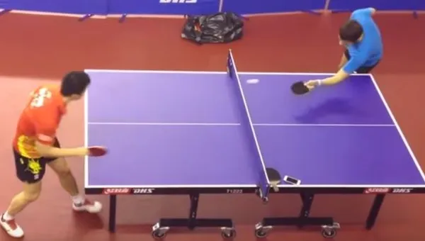 How To Play With A Defensive Player?