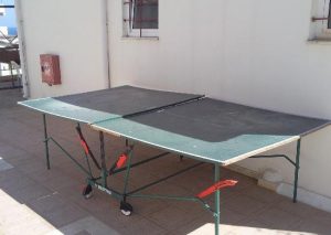 broken ping pong tabletop